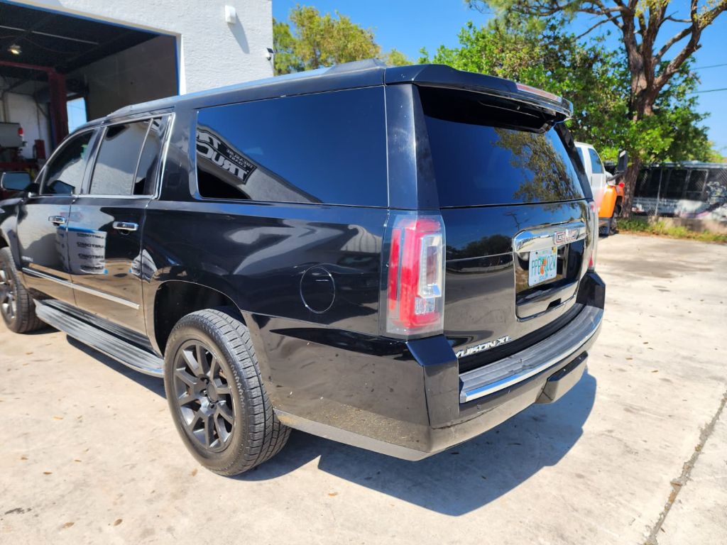 2016 GMC Yukon