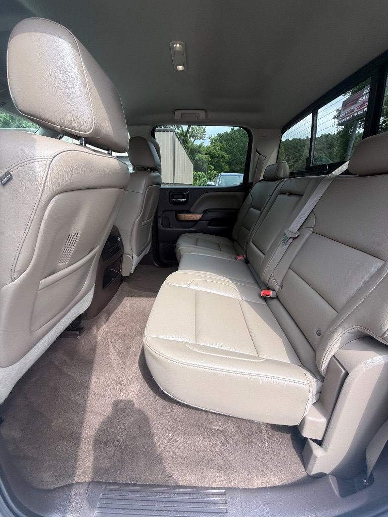 2015 Chevrolet Silverado 1500 - $18,800