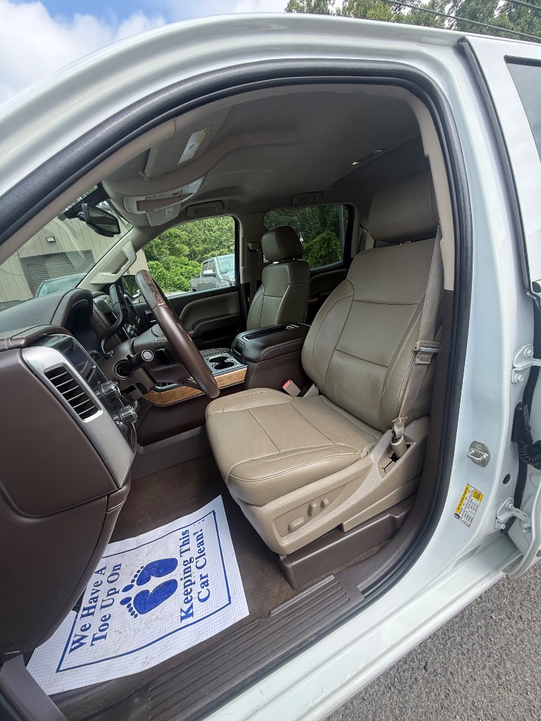 2015 Chevrolet Silverado 1500 - $18,800