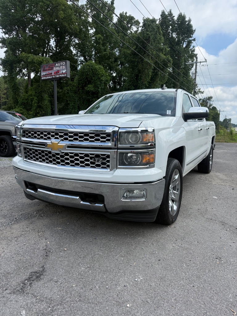 2015 Chevrolet Silverado 1500 - $18,800