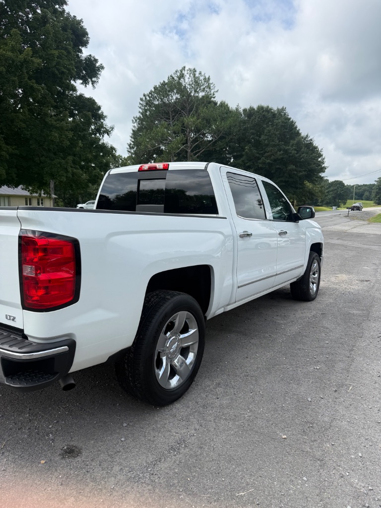 2015 Chevrolet Silverado 1500 - $18,800