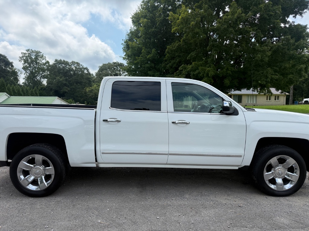 2015 Chevrolet Silverado 1500 - $18,800