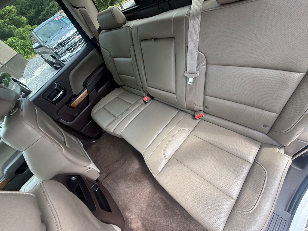 2015 Chevrolet Silverado 1500 - $18,800