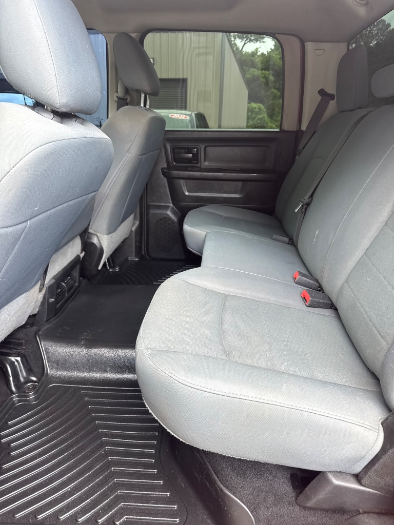 2018 Ram 2500 - $21,900