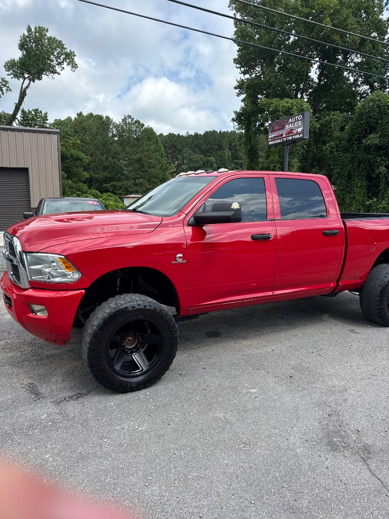 2018 Ram 2500 - $21,900