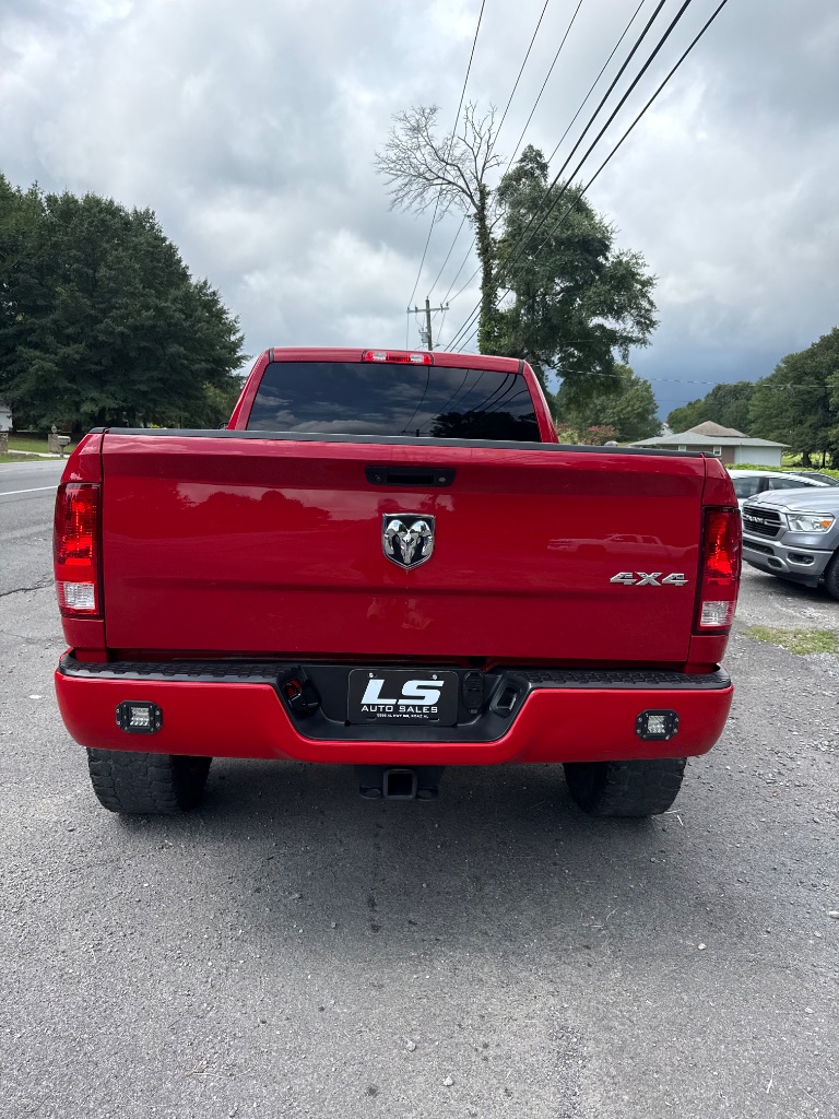 2018 Ram 2500 - $21,900