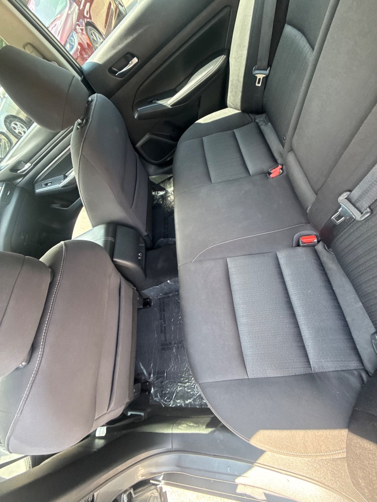 2020 Nissan Altima - $10,200
