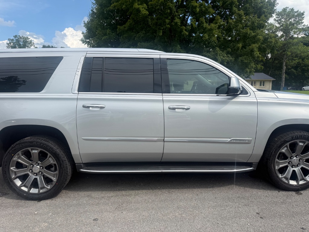 2018 Cadillac Escalade - $18,500