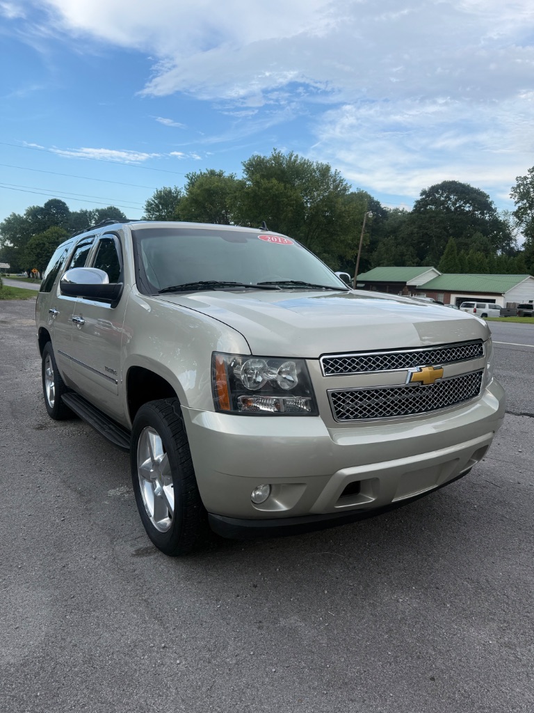 2013 Chevrolet Tahoe - $12,000