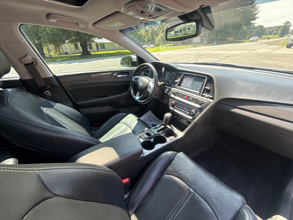 2018 Hyundai Sonata - $10,500