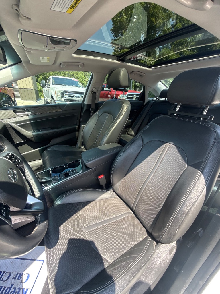 2018 Hyundai Sonata - $10,500