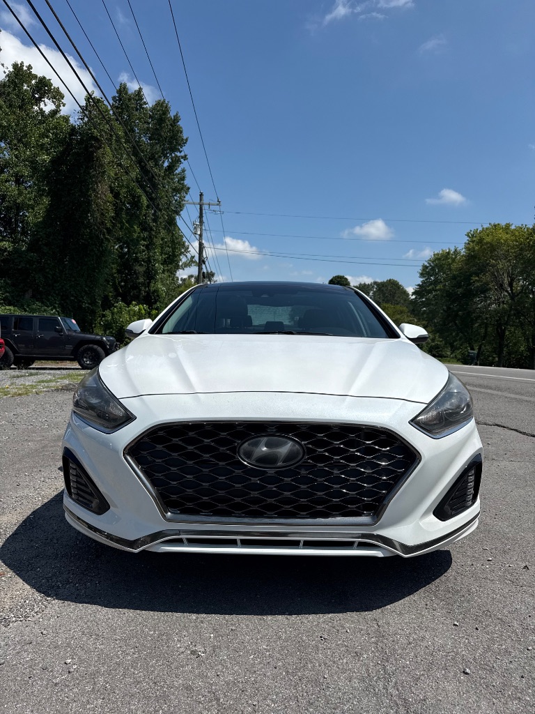2018 Hyundai Sonata - $10,500