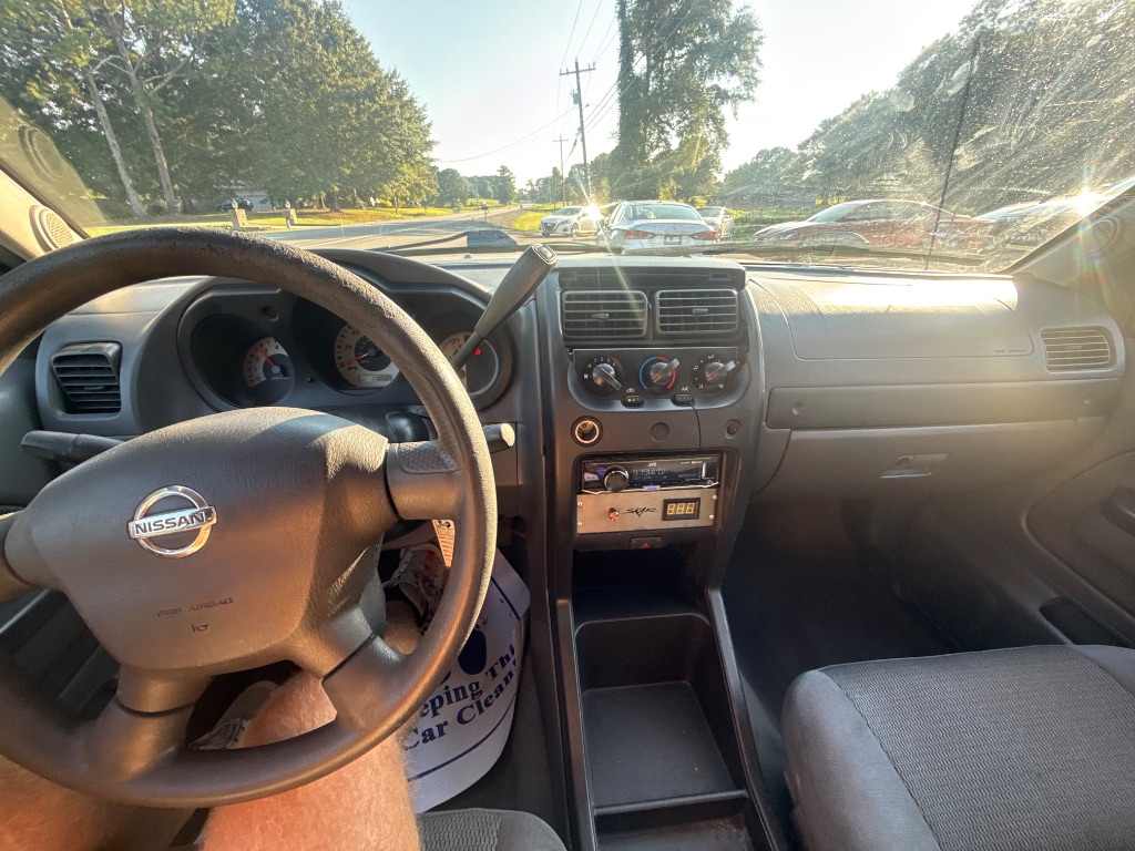 2004 Nissan Frontier - $4,000