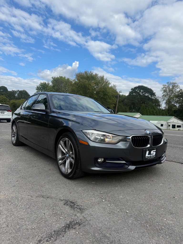 2015 BMW 320i - $9,500