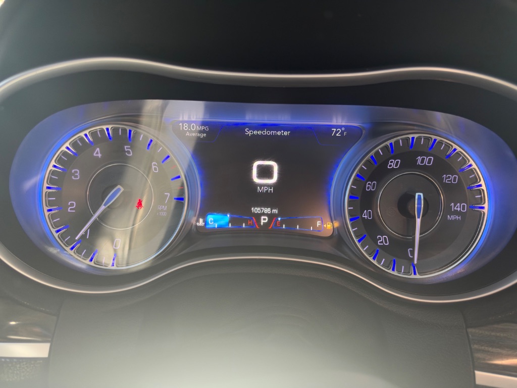 2016 Chrysler 300 - $9,000