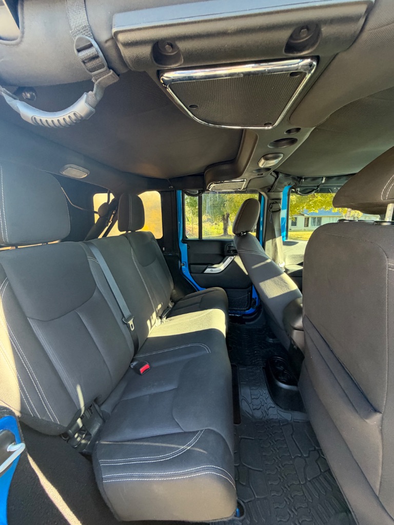 2015 Jeep Wrangler - $13,700