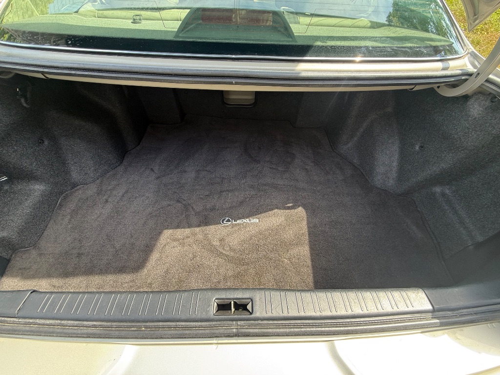 1999 Lexus ES - $4,000