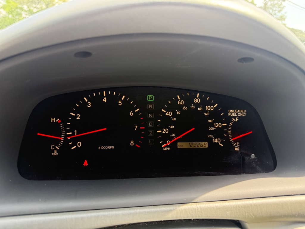 1999 Lexus ES - $4,000