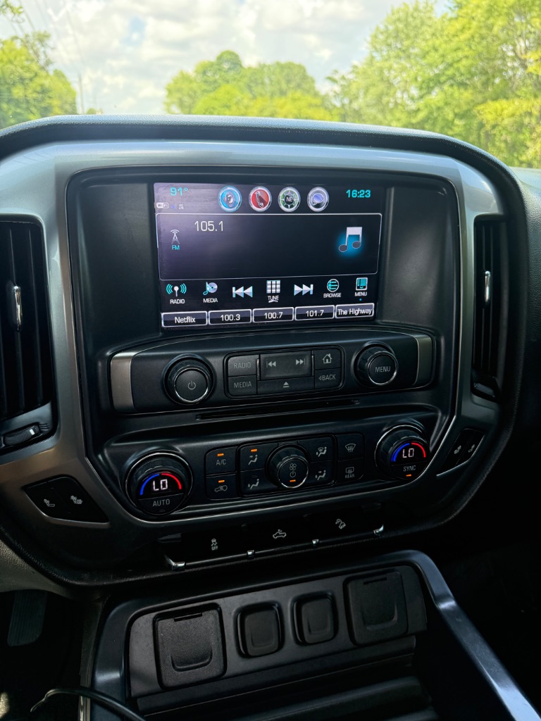 2018 Chevrolet Silverado 1500 - $19,700