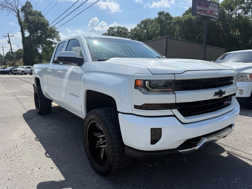 2018 Chevrolet Silverado 1500 - $19,700