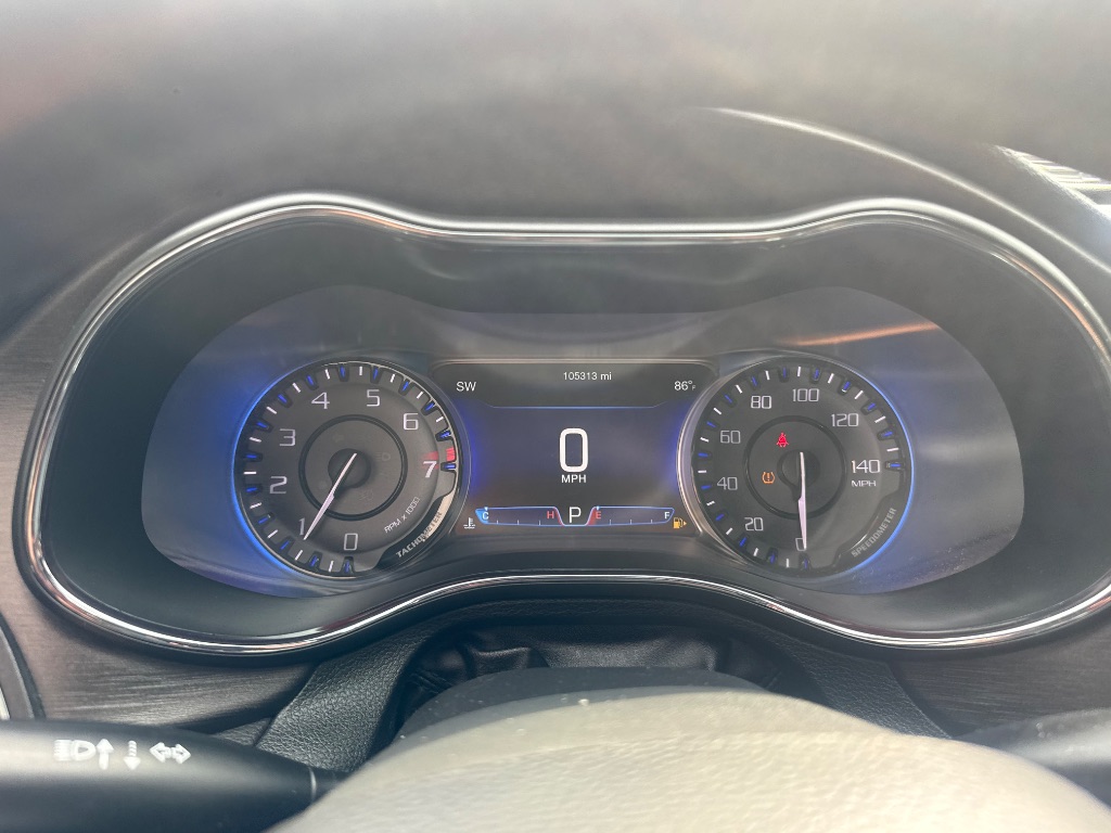 2016 Chrysler 200 - $6,500