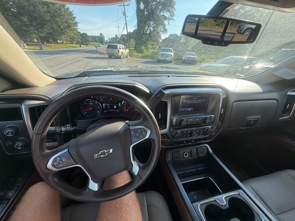 2017 Chevrolet Silverado - $20,500