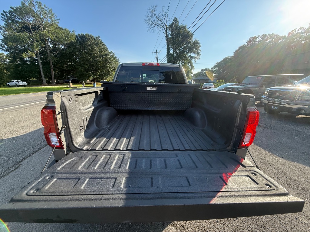 2017 Chevrolet Silverado - $20,500