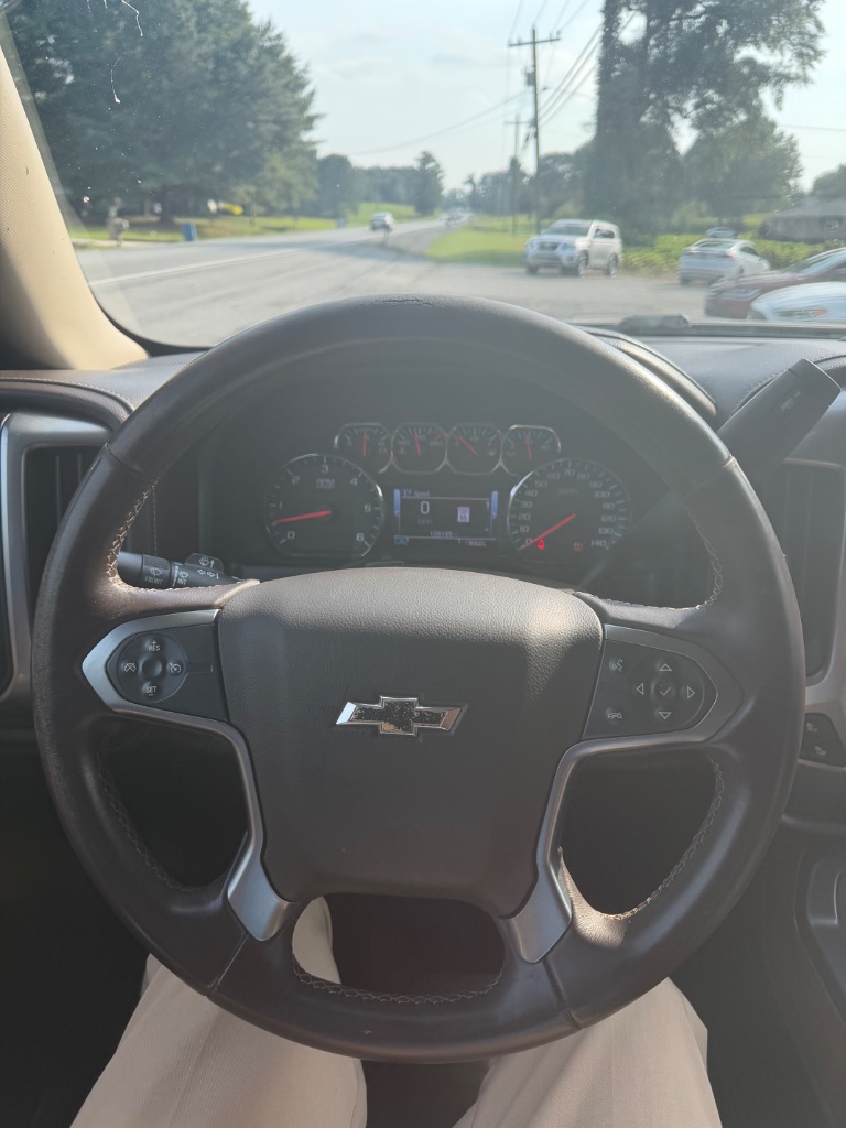 2017 Chevrolet Silverado - $21,500