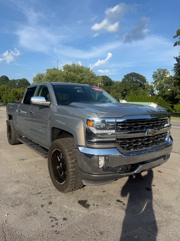 2017 Chevrolet Silverado - $20,500