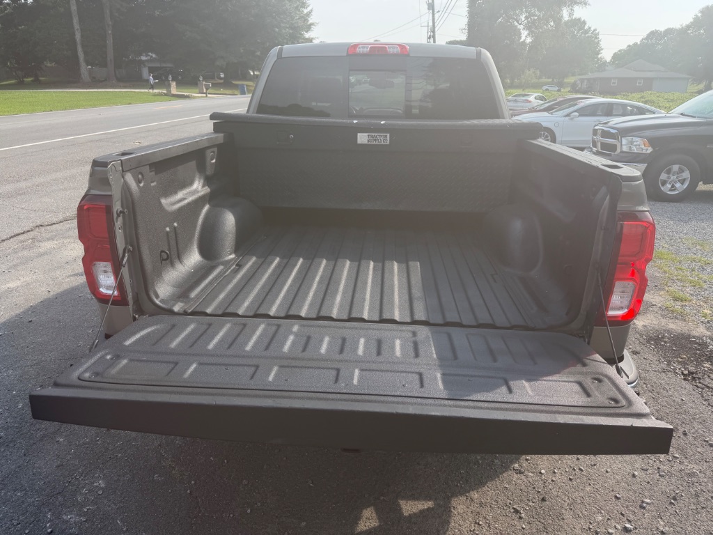2017 Chevrolet Silverado - $21,500