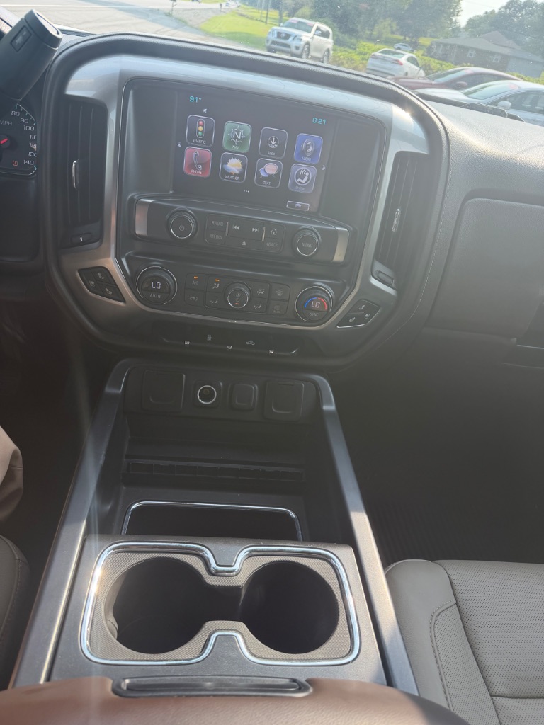 2017 Chevrolet Silverado - $21,500