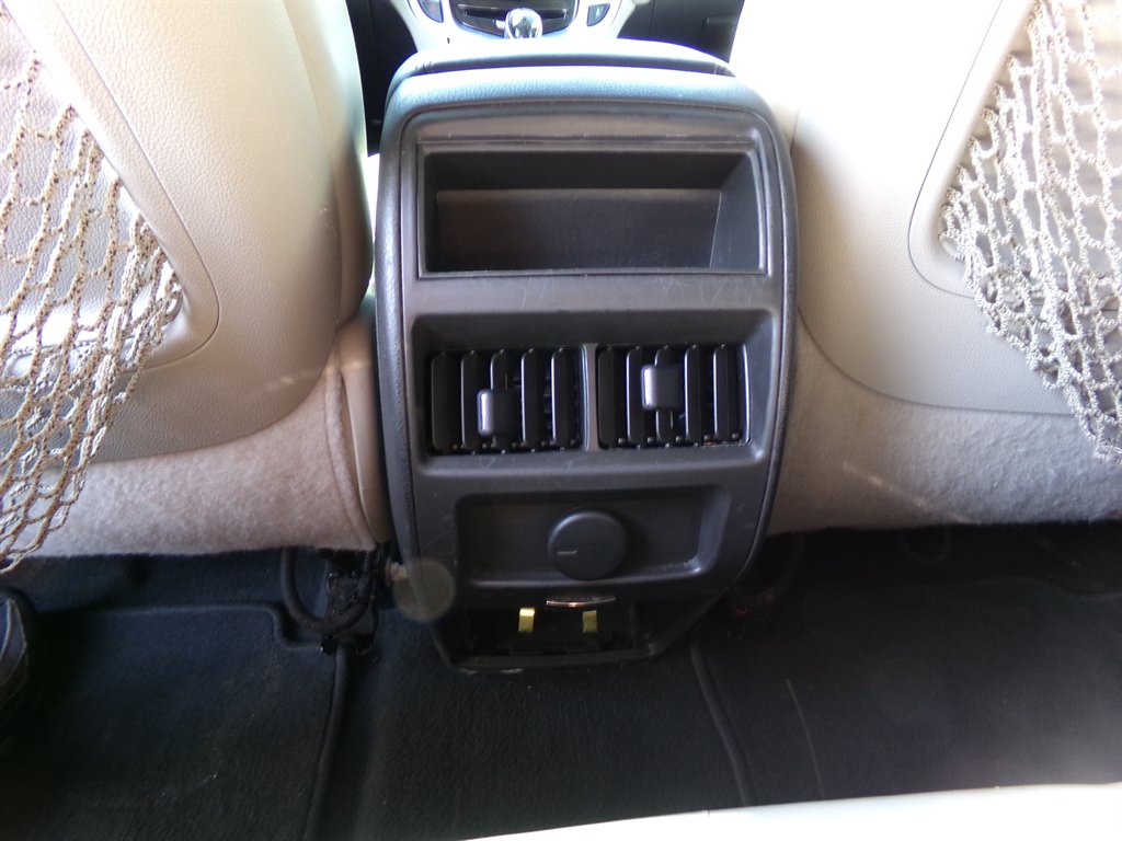 2014 Cadillac SRX - $9,990