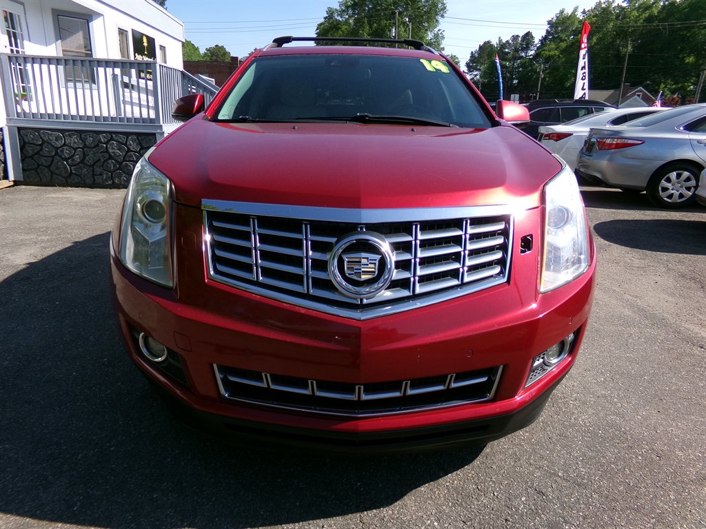 2014 Cadillac SRX - $9,990