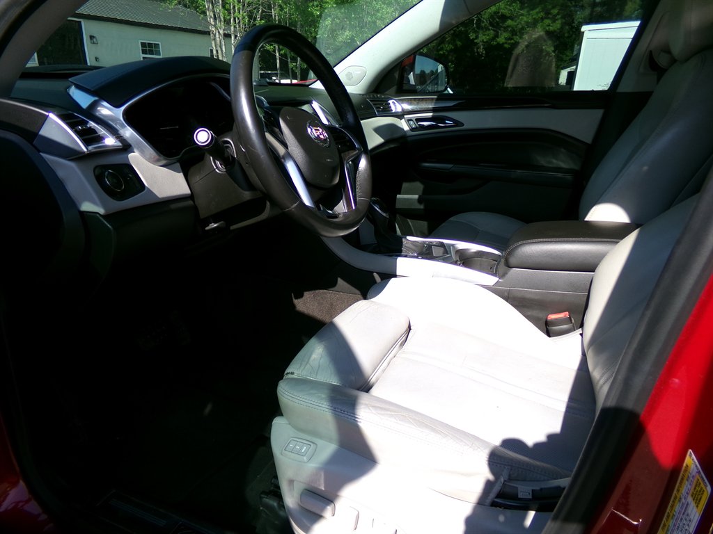 2014 Cadillac SRX - $9,990