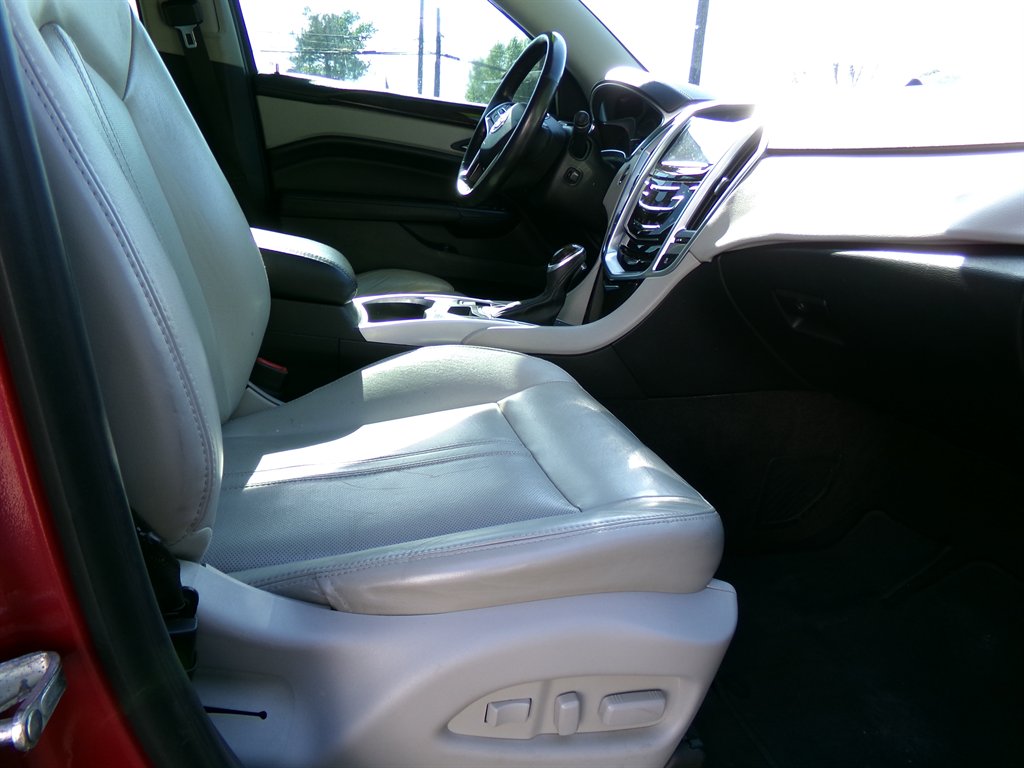 2014 Cadillac SRX - $9,990