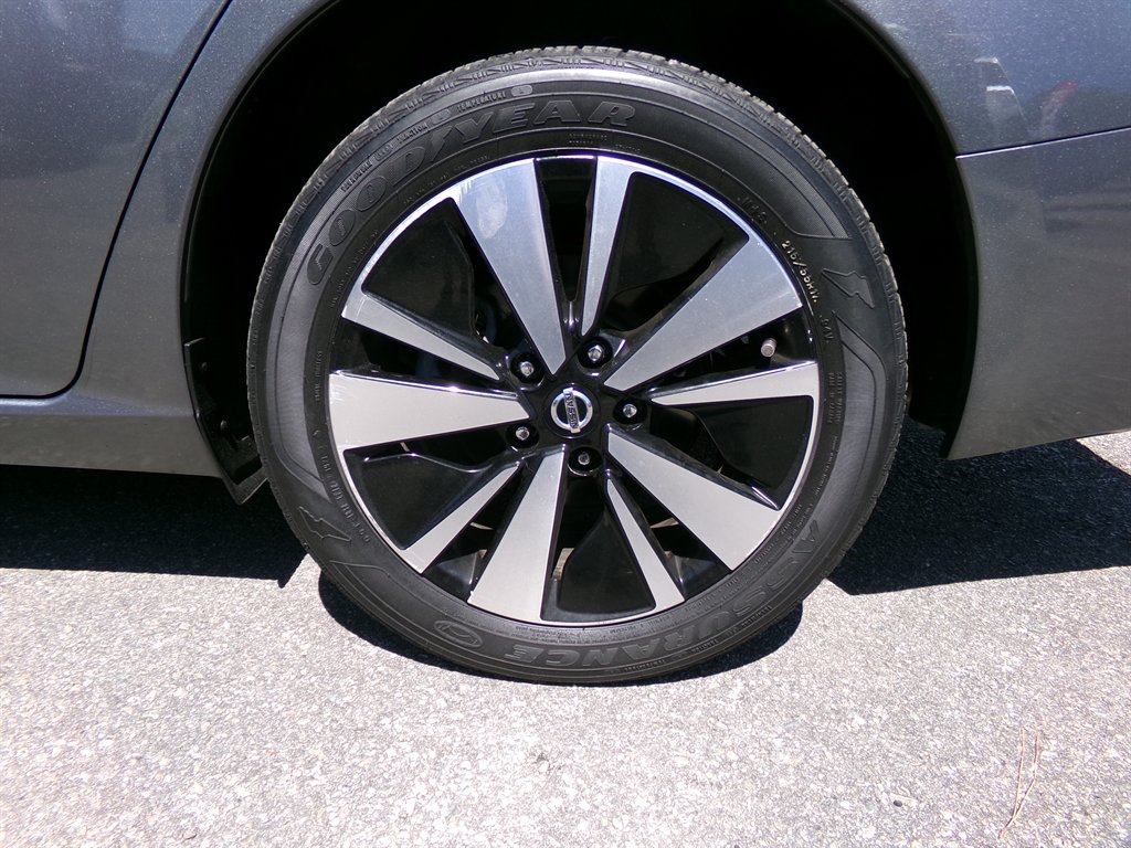 2022 Nissan Altima - $19,490
