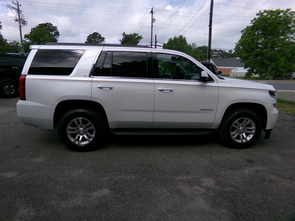 2016 Chevrolet Tahoe - $19,490