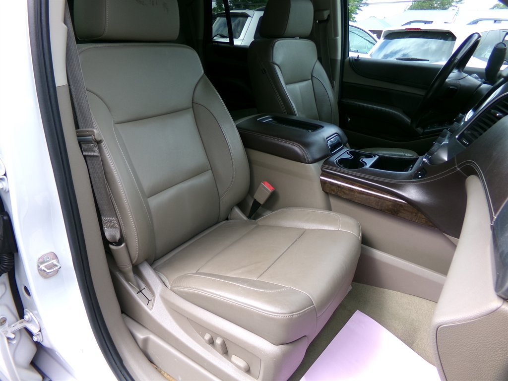 2016 Chevrolet Tahoe - $19,490
