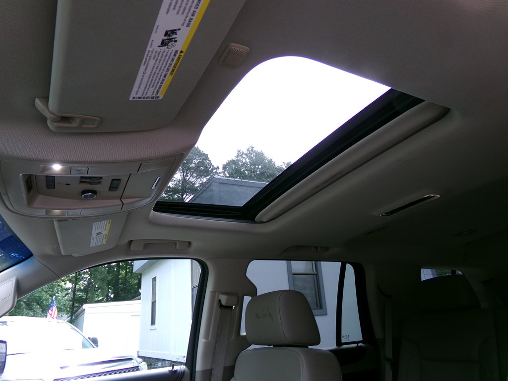 2016 Chevrolet Tahoe - $19,490