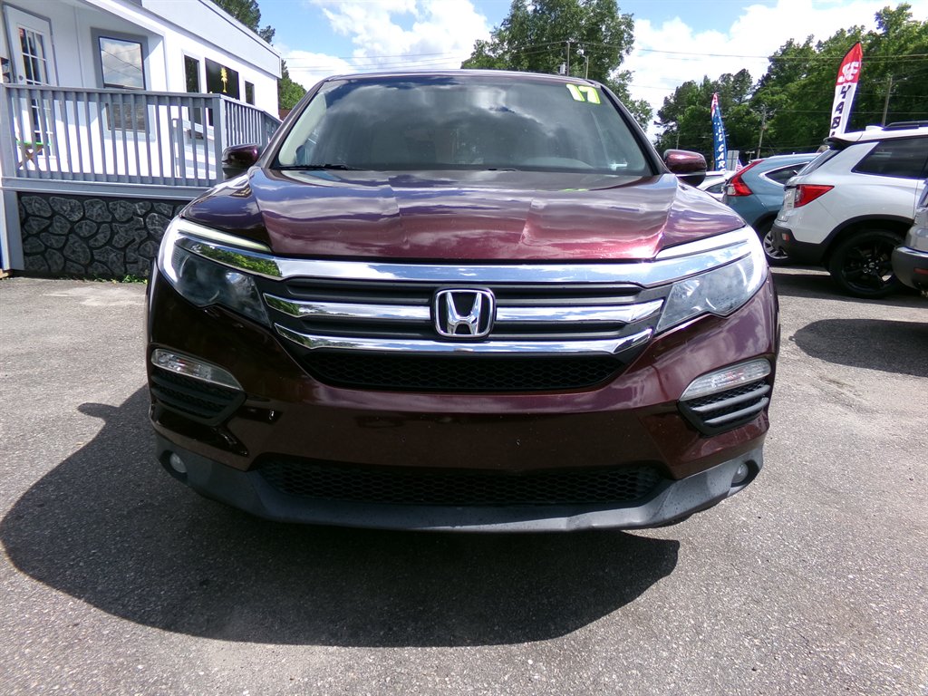 View vehicle photo 4