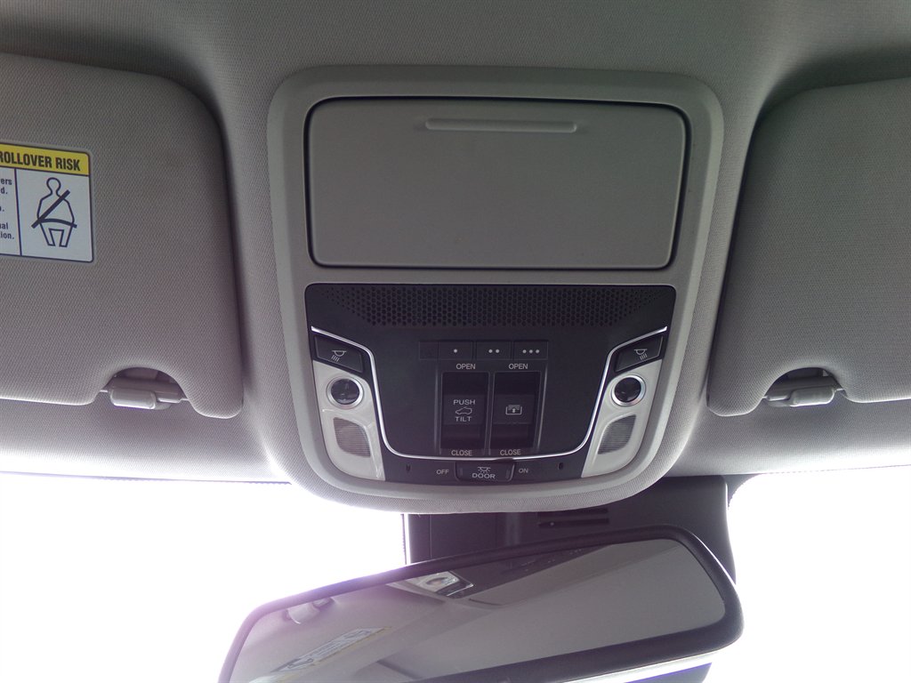 2016 Honda Pilot - $18,990