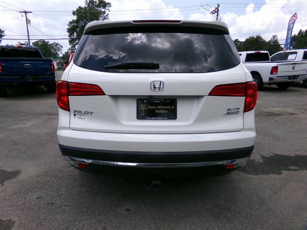 2016 Honda Pilot - $18,990