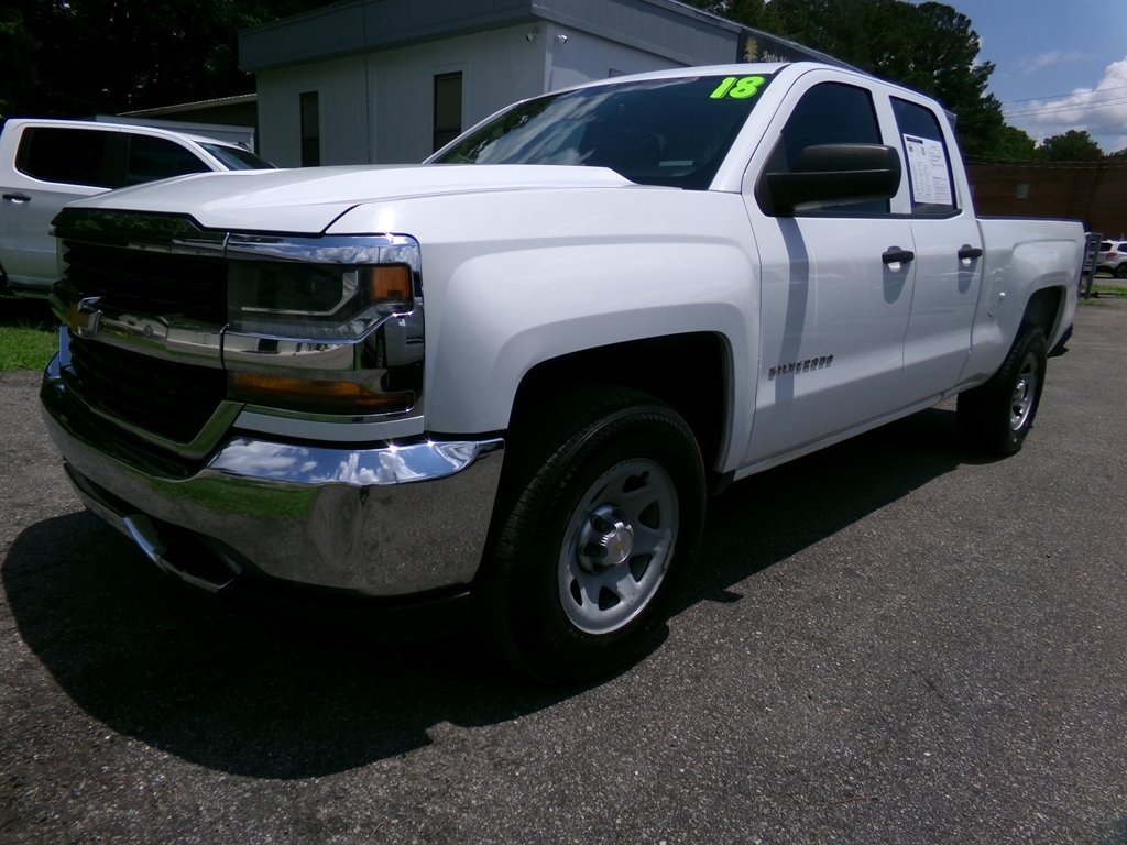 2018 Chevrolet Silverado 1500 - $17,990