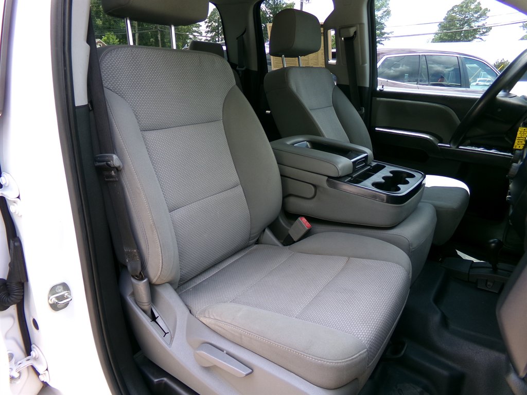 2018 Chevrolet Silverado 1500 - $17,990
