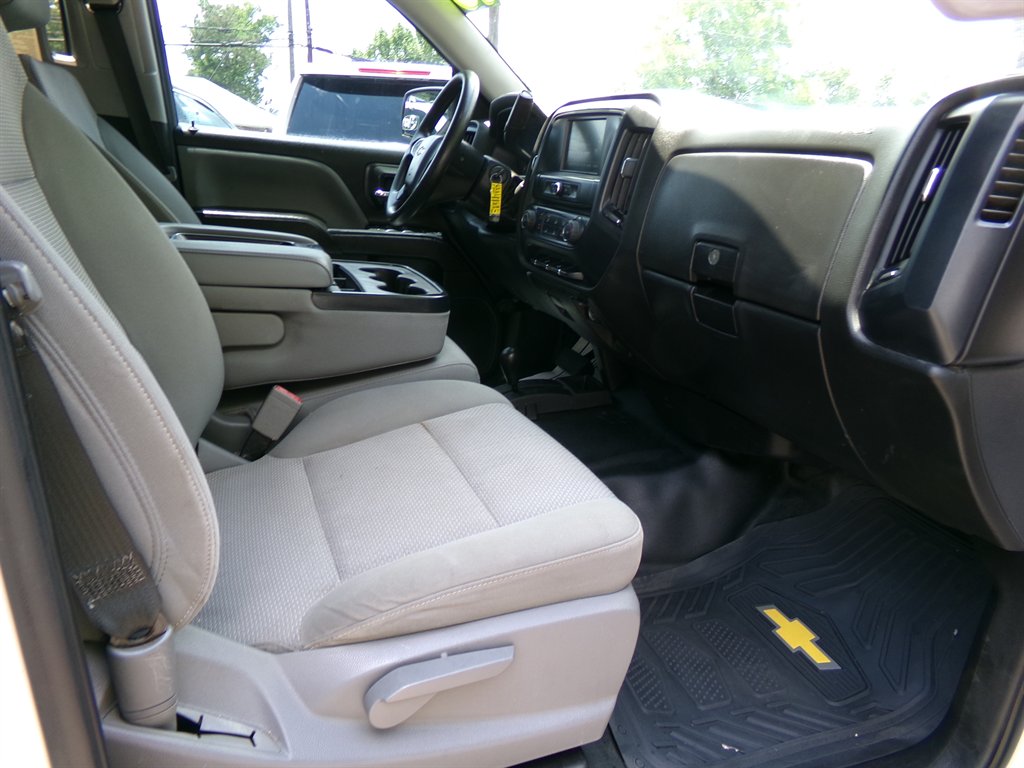 2018 Chevrolet Silverado 1500 - $17,990