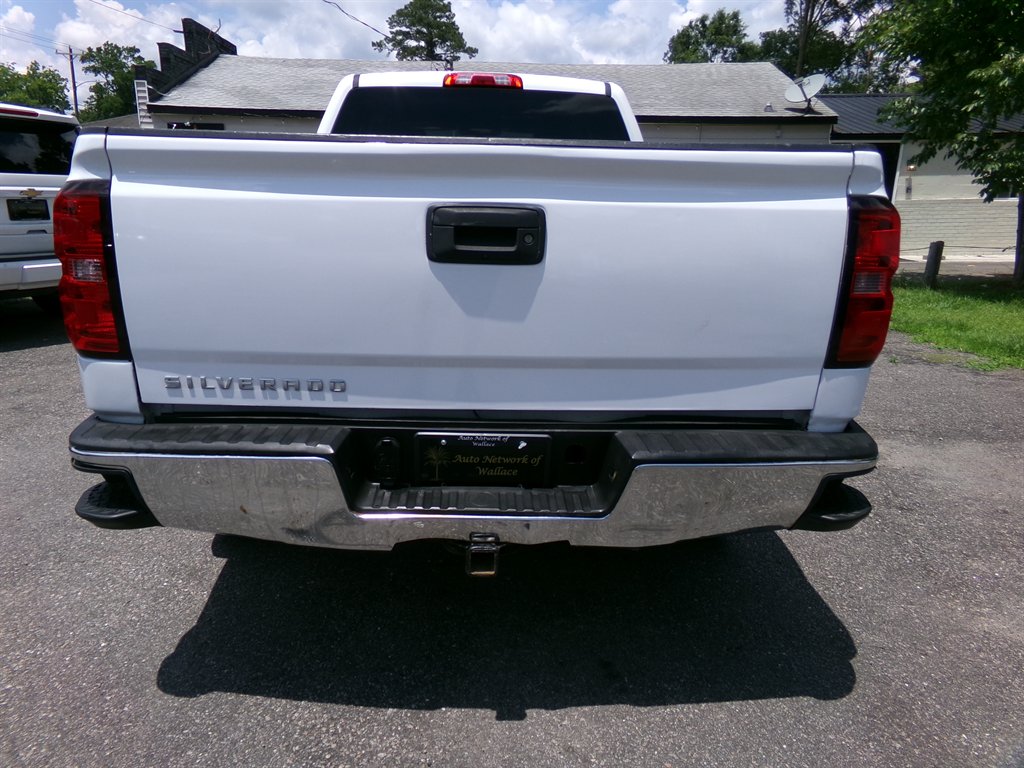 2018 Chevrolet Silverado 1500 - $17,990