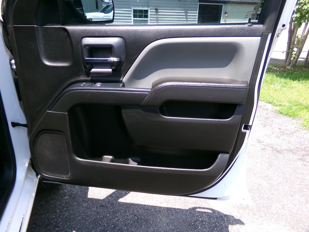 2018 Chevrolet Silverado 1500 - $17,990