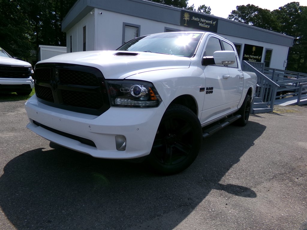 2017 Ram 1500 - $22,990