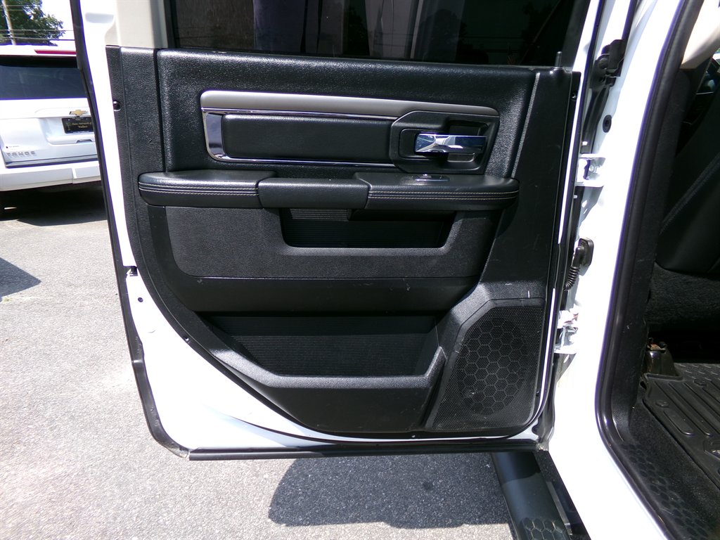 2017 Ram 1500 - $22,990