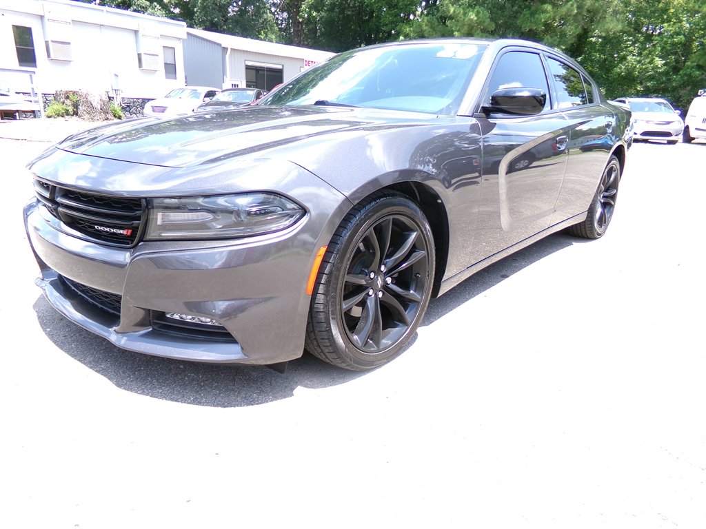 2020 Dodge Charger - $19,990